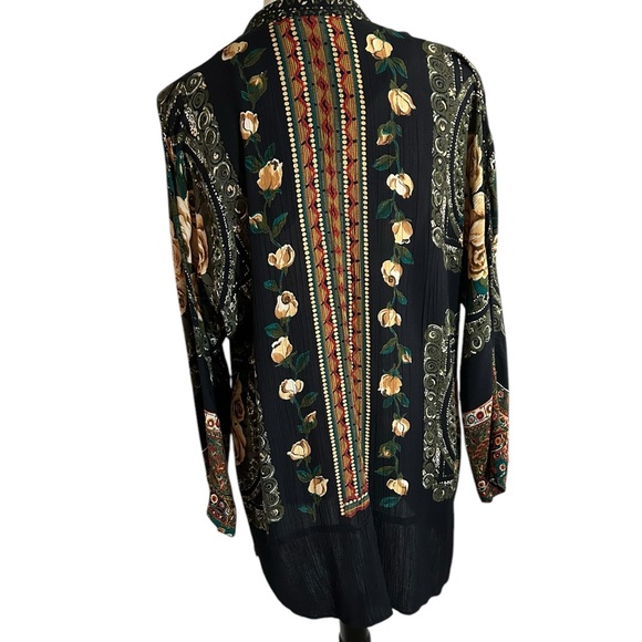 Carole Little Floral Patterned Long Sleeve Tunic - Picture 3 of 9